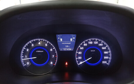 Hyundai Solaris II рестайлинг, 2012 год, 599 000 рублей, 17 фотография