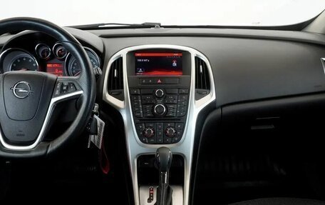Opel Astra J, 2014 год, 1 000 000 рублей, 5 фотография