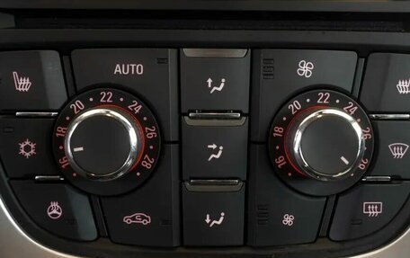 Opel Astra J, 2014 год, 1 000 000 рублей, 8 фотография