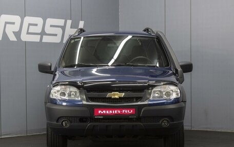 Chevrolet Niva I рестайлинг, 2018 год, 660 000 рублей, 3 фотография