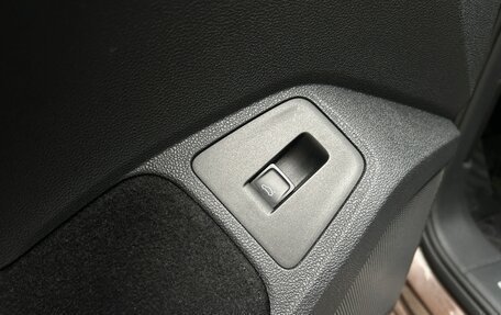 Volkswagen Tiguan II, 2017 год, 2 460 000 рублей, 10 фотография