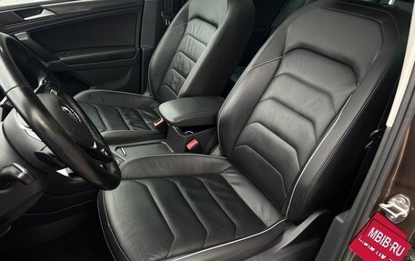 Volkswagen Tiguan II, 2017 год, 2 460 000 рублей, 11 фотография