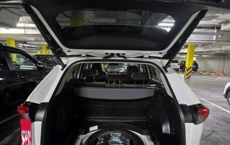 Toyota RAV4, 2020 год, 2 990 000 рублей, 8 фотография