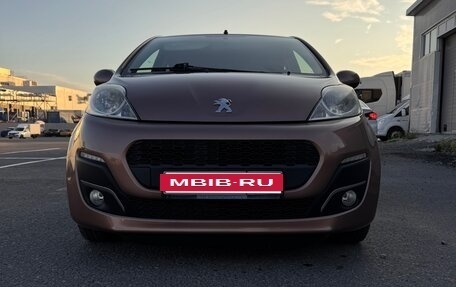 Peugeot 107 I рестайлинг, 2013 год, 690 000 рублей, 2 фотография