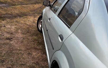 Renault Logan I, 2006 год, 300 000 рублей, 3 фотография