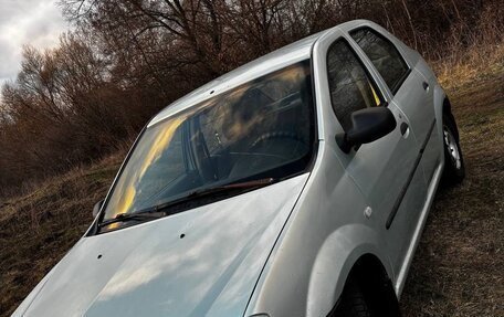 Renault Logan I, 2006 год, 300 000 рублей, 2 фотография