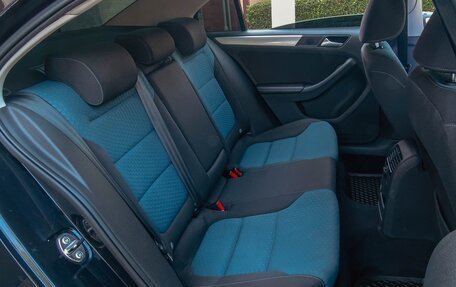 Volkswagen Jetta VI, 2013 год, 1 290 000 рублей, 30 фотография