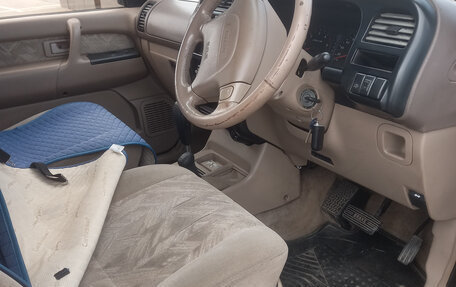 Isuzu Bighorn II, 2000 год, 765 000 рублей, 9 фотография
