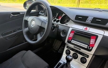 Volkswagen Passat B6, 2007 год, 670 000 рублей, 21 фотография
