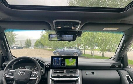 Toyota Land Cruiser, 2022 год, 11 500 000 рублей, 5 фотография