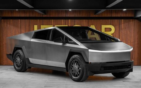 Tesla Cybertruck, 2024 год, 19 500 000 рублей, 5 фотография