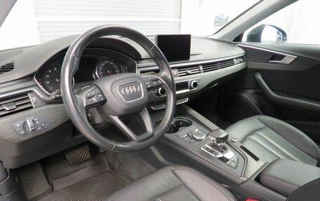 Audi A4, 2018 год, 2 380 000 рублей, 7 фотография