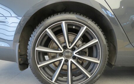 Audi A4, 2018 год, 2 380 000 рублей, 28 фотография