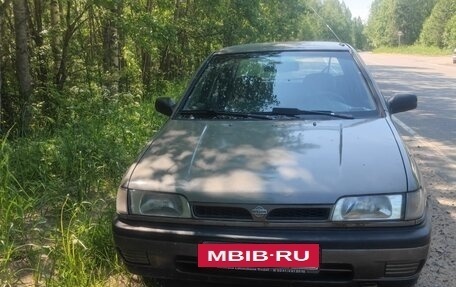 Nissan Sunny N14, 1992 год, 150 000 рублей, 3 фотография
