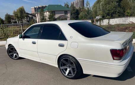Toyota Crown, 2000 год, 1 250 000 рублей, 2 фотография