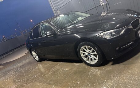 BMW 3 серия, 2014 год, 1 420 000 рублей, 2 фотография