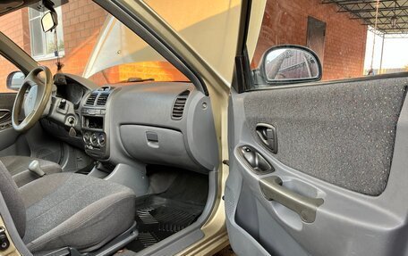 Hyundai Accent II, 2005 год, 250 000 рублей, 24 фотография