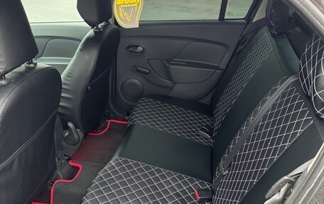 Renault Logan II, 2016 год, 1 049 000 рублей, 9 фотография