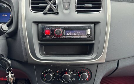Renault Logan II, 2016 год, 1 049 000 рублей, 8 фотография