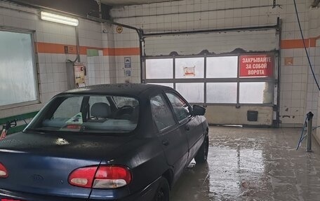 KIA Avella, 1997 год, 135 000 рублей, 2 фотография