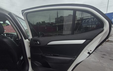 Citroen C4 II рестайлинг, 2017 год, 950 000 рублей, 10 фотография