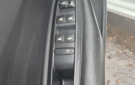 Citroen C4 II рестайлинг, 2017 год, 950 000 рублей, 13 фотография