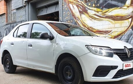 Renault Logan II, 2018 год, 550 000 рублей, 2 фотография