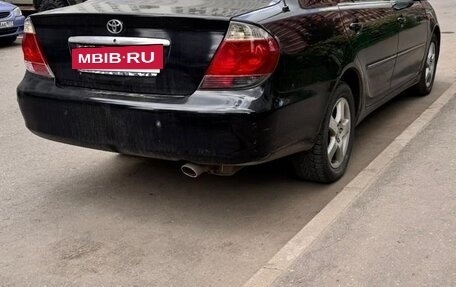 Toyota Camry V40, 2005 год, 808 000 рублей, 2 фотография