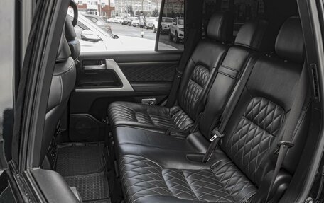 Toyota Land Cruiser 200, 2016 год, 6 499 000 рублей, 9 фотография