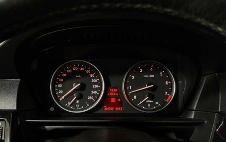 BMW 5 серия, 2009 год, 1 047 000 рублей, 13 фотография