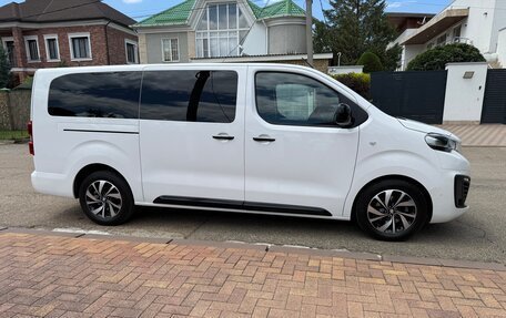 Peugeot Traveller I, 2021 год, 4 450 000 рублей, 5 фотография