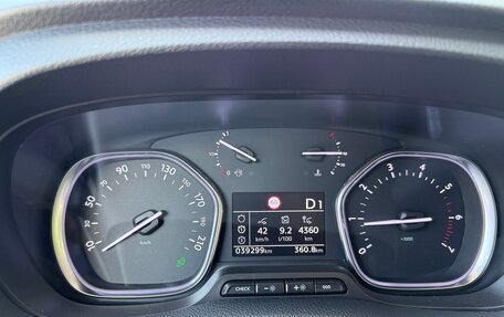 Peugeot Traveller I, 2021 год, 4 450 000 рублей, 24 фотография