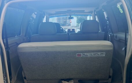 Nissan Terrano II рестайлинг, 2001 год, 550 000 рублей, 2 фотография