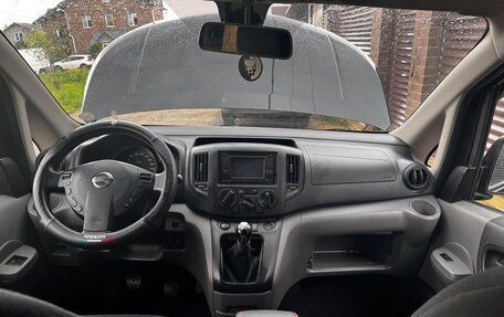 Nissan NV200, 2011 год, 1 698 000 рублей, 5 фотография