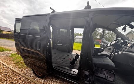 Nissan NV200, 2011 год, 1 698 000 рублей, 21 фотография