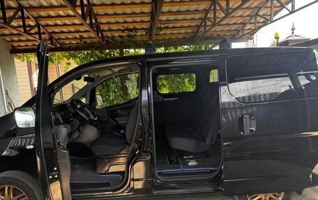 Nissan NV200, 2011 год, 1 698 000 рублей, 28 фотография