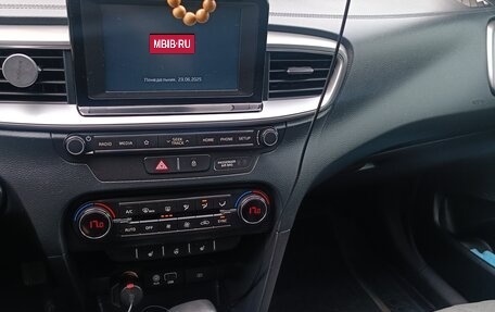 KIA cee'd III, 2019 год, 2 100 000 рублей, 26 фотография