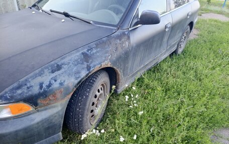 Mitsubishi Galant VIII, 2000 год, 140 000 рублей, 1 фотография
