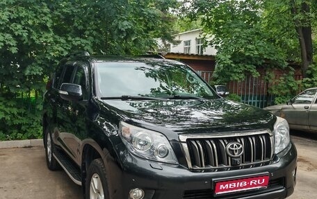 Toyota Land Cruiser Prado 150 рестайлинг 2, 2011 год, 2 800 000 рублей, 1 фотография