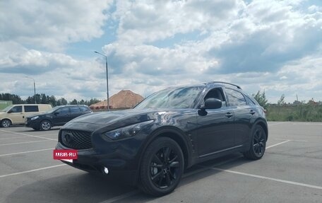 Infiniti QX70, 2017 год, 3 150 000 рублей, 2 фотография