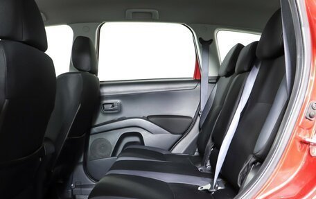 Mitsubishi Outlander III рестайлинг 3, 2011 год, 1 080 000 рублей, 12 фотография