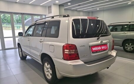 Toyota Highlander III, 2002 год, 970 000 рублей, 6 фотография