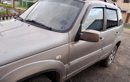 Chevrolet Niva I рестайлинг, 2011 год, 560 000 рублей, 13 фотография