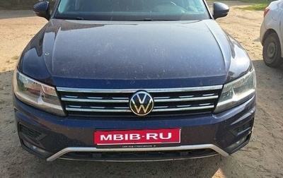 Volkswagen Tiguan II, 2021 год, 2 500 000 рублей, 1 фотография