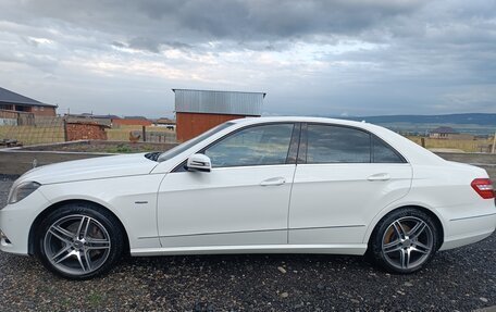 Mercedes-Benz E-Класс, 2010 год, 1 350 000 рублей, 1 фотография