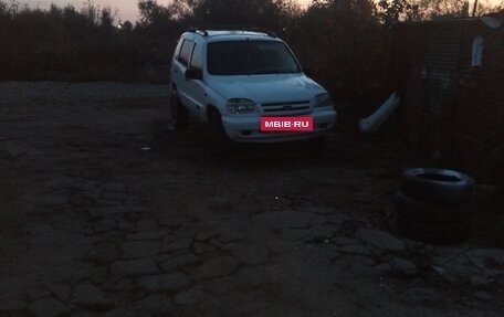 Chevrolet Niva I рестайлинг, 2003 год, 370 000 рублей, 2 фотография