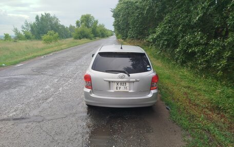 Toyota Corolla, 2011 год, 950 000 рублей, 2 фотография