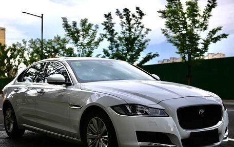 Jaguar XF II, 2016 год, 3 100 000 рублей, 2 фотография