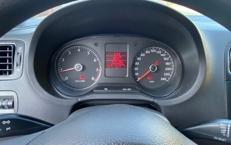 Volkswagen Polo VI (EU Market), 2011 год, 950 000 рублей, 7 фотография