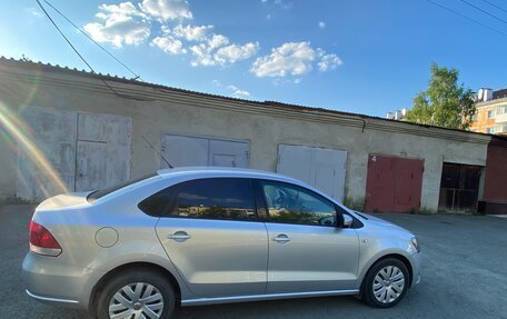 Volkswagen Polo VI (EU Market), 2011 год, 950 000 рублей, 4 фотография